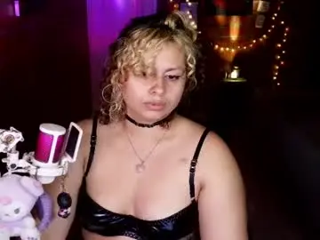 Chaturbate Adult Webcams of tinamqueen