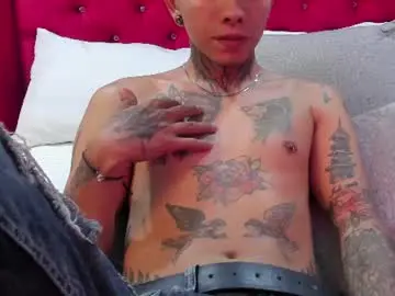 Chaturbate Live Sex Cam of arespaxtonn