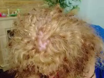Chaturbate Free Porn Cam of diamondmilff