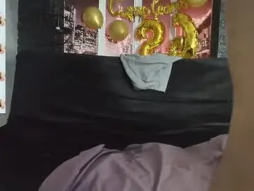 Chaturbate Live Sex Cam of dylanlenox