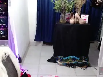 Chaturbate Sex Cam of mhialorens