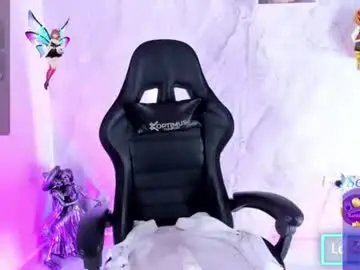 Chaturbate Sex Cam of nahomybrowm_