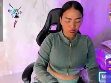 Chaturbate Live Sex of nahomybrowm_