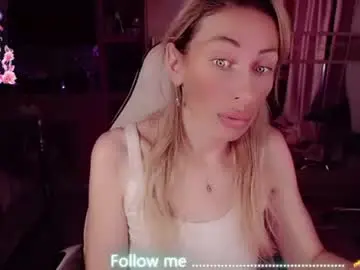 Chaturbate Live Sex Cam of nicole_g0ld_