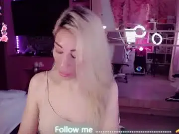 Chaturbate Live Sex Cam of nicole_g0ld_