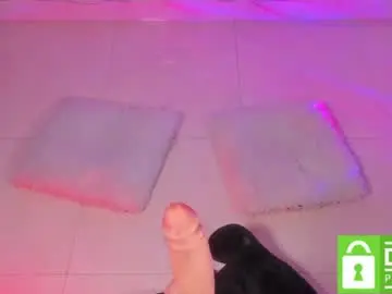 Chaturbate Sex Cam of galaxgnn