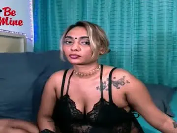 Chaturbate Free Porn Cam of indiansecretlove20