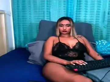 Chaturbate Live Porn of indiansecretlove20