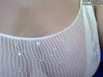 Chaturbate Adult Video Chat of redroomxx