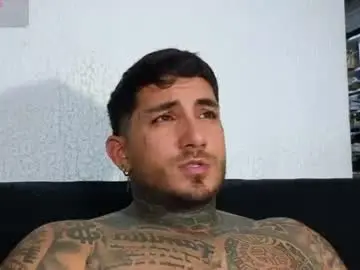 Chaturbate Free Porn Cam of twonaugthy77