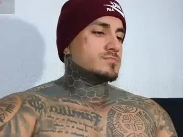 Chaturbate Live Sex of twonaugthy77