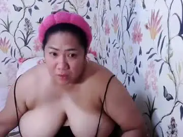 Chaturbate Live Sex Cam of asian_bigboobs20