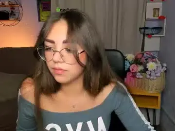 Chaturbate Free Porn Cam of elyra_lir