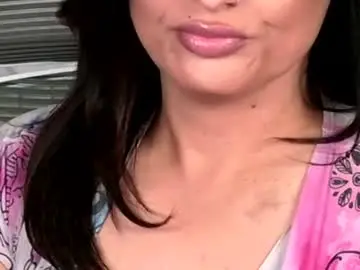 Chaturbate Free Live Porn of kxaxmichelle