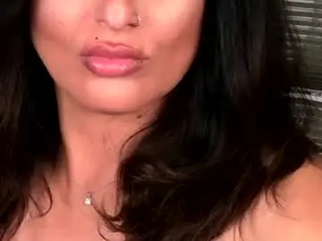 Chaturbate Adult Webcam of kxaxmichelle
