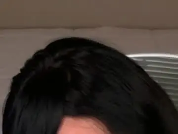Chaturbate Live Sex Cam of kxaxmichelle