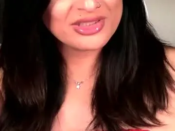 Chaturbate Live Sex Cam of kxaxmichelle