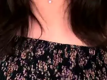 Chaturbate Live Sex Cam of kxaxmichelle