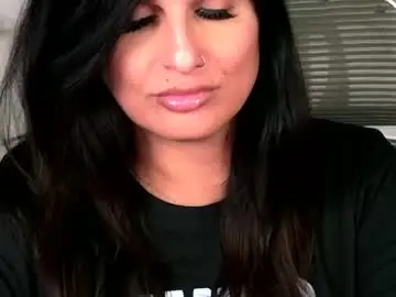 Chaturbate Nude Webcam of kxaxmichelle