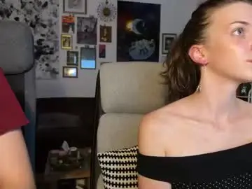 Chaturbate Live Sex Cam of maeandlucien