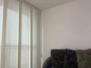 Chaturbate Watch Live Sex Cams of angelturned01