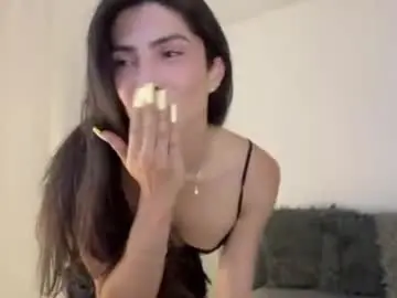 Chaturbate Watch Live Sex Cams of angelturned01