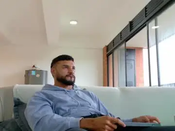 Chaturbate Free Porn Cam of jackson_wayne__