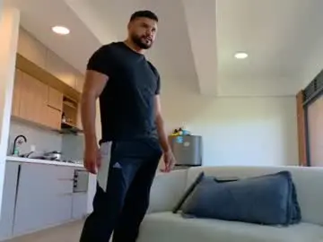Chaturbate Free Porn Cam of jackson_wayne__
