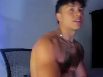 Chaturbate Sex Chat of noah_223