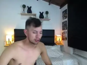 Chaturbate Free Porn Cam of xxx_thesupercum