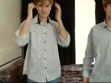 Chaturbate Best live sex cam show of camp_horny_guys_