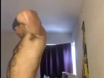 Chaturbate Free Porn Cam of izak144