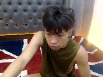 Chaturbate Live Sex Cam of tastemycock156