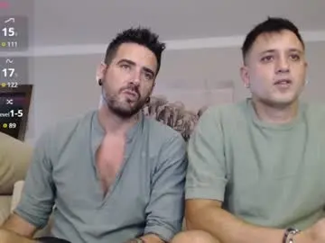 Chaturbate Live Sex Cam of wapos__25