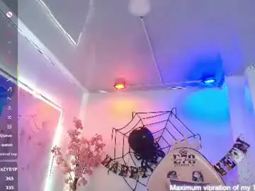 Chaturbate Best live sex cam show of black_roseee