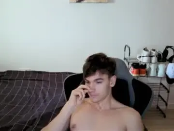 Chaturbate Live Sex Cam of bradyflint