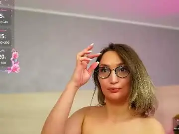 Chaturbate Free Porn Cam of charming_annye