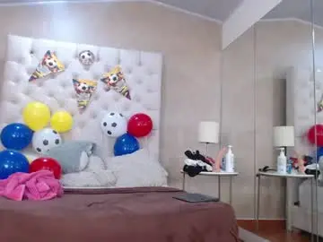 Chaturbate Sex Chat of hellenmoore_x