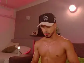 Chaturbate Free Porn Cam of ken_boy_