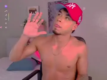 Chaturbate Live Porn of ken_boy_