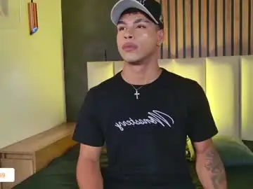 Chaturbate Nude Webcam of ken_boy_