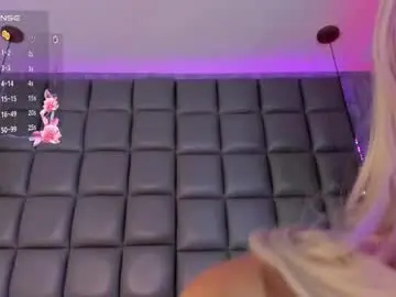Chaturbate Free Porn Cam of kira_vance