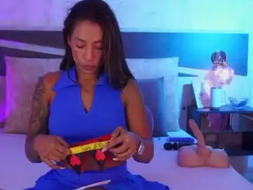 Chaturbate Live Sex of natalia_cruzz