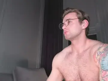 Chaturbate Best live sex cam show of waynemiller_