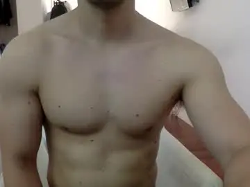 Chaturbate Live Sex Cam of hornyspaniard93