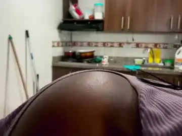 Chaturbate Best live sex cam show of petarda333
