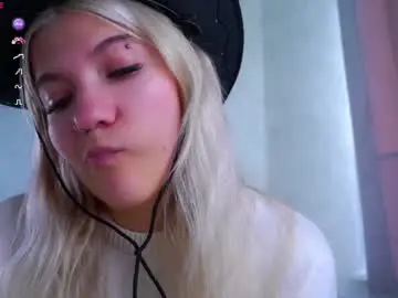 Chaturbate Sex Cam of xiaotelchik