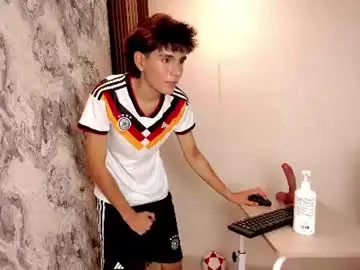 Chaturbate Free Porn Cam of christopher_robin4