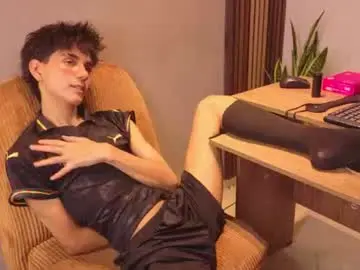 Chaturbate Best live sex cam show of christopher_robin4