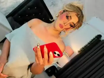 Chaturbate Adult Video Chat of holy_grantqueenx
